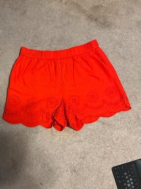 ❤️ LOFT Red Scalloped Lined Shorts | Size XL | Feminine & Fun! ❤️